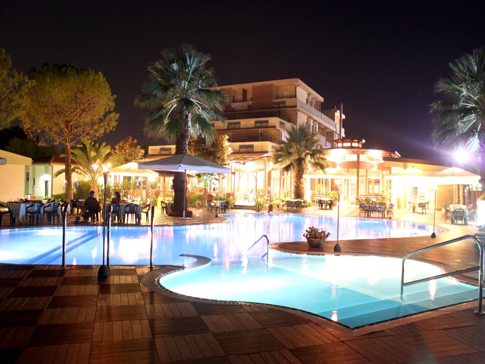 Hotel Acquario Vasto Eksteriør bilde