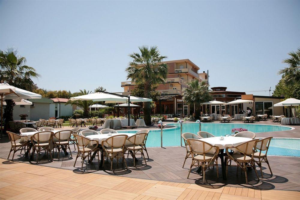 Hotel Acquario Vasto Eksteriør bilde