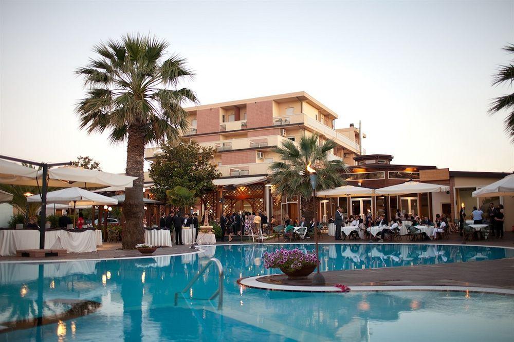 Hotel Acquario Vasto Eksteriør bilde